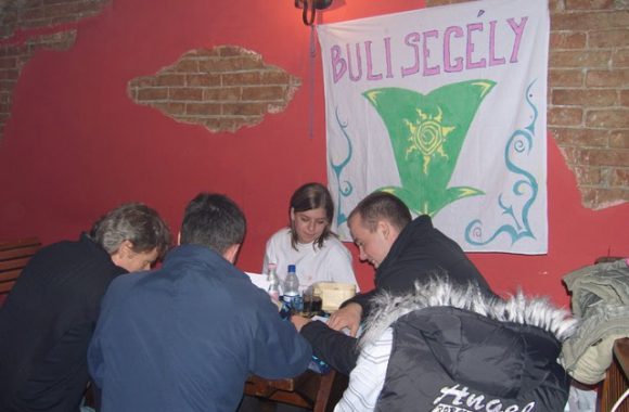 Bulisegély – HB Music Pub